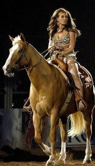 Beyoncé and Horses - Equestrian Living