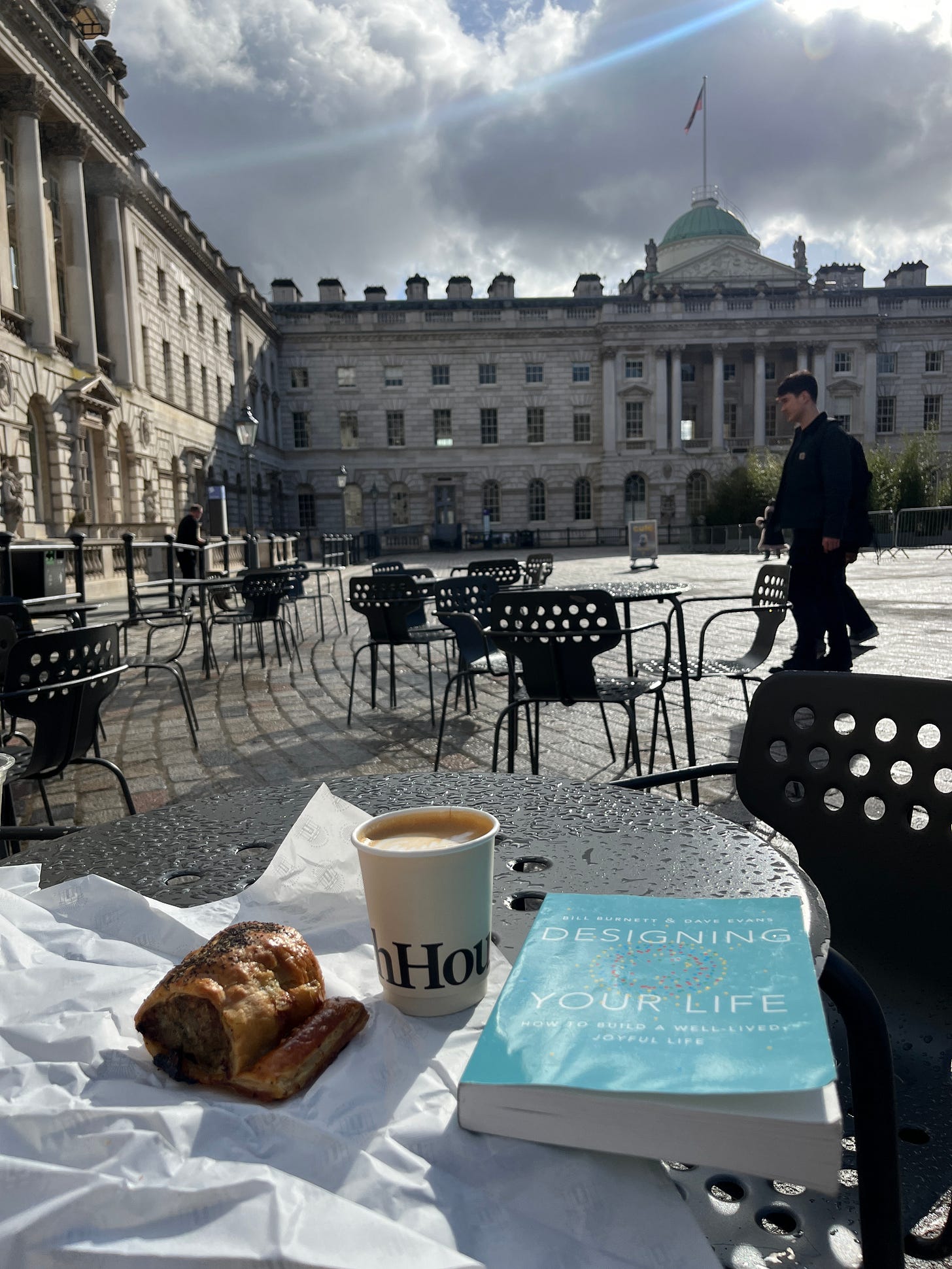 Coffee break at the courtyard of Somerset House