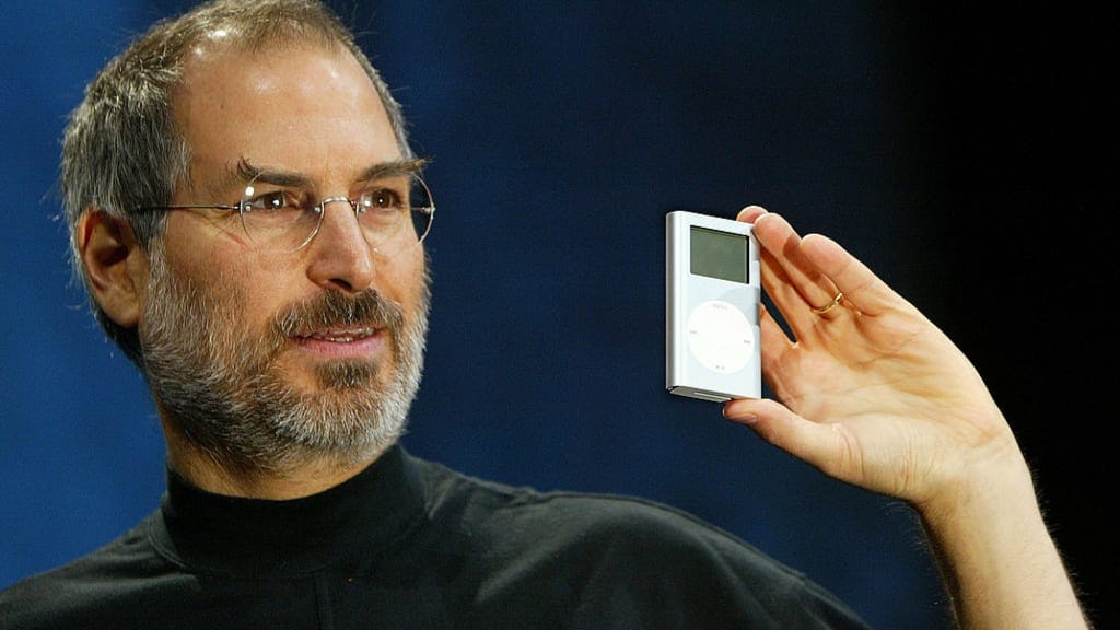 3 Brilliant Presentation Hacks Steve Jobs Used to Launch the iPod | Inc.com