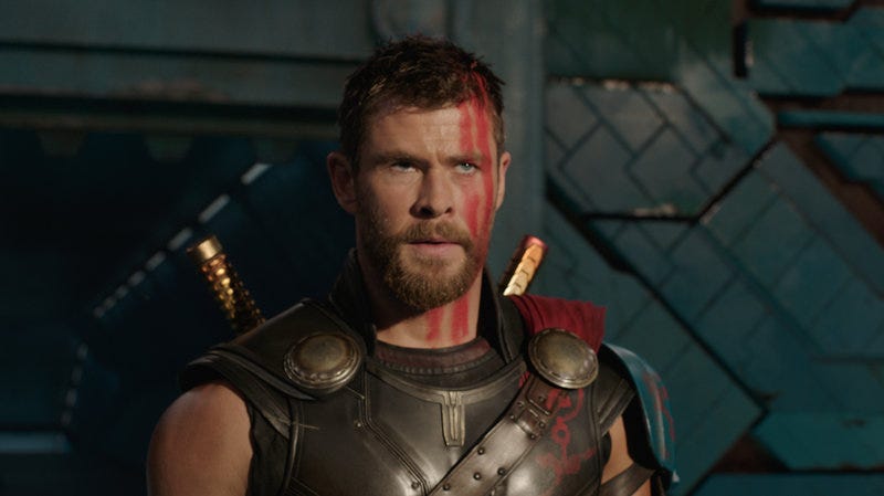 Thor Ragnarok humor for chris hemsworth 2019