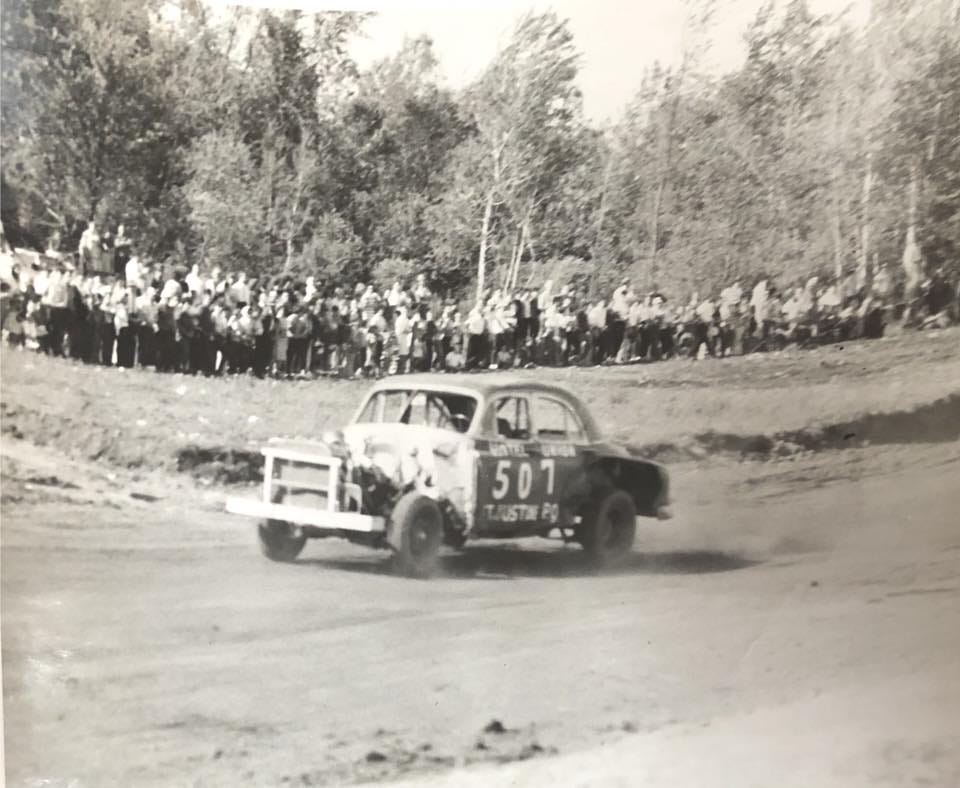 historic racing image