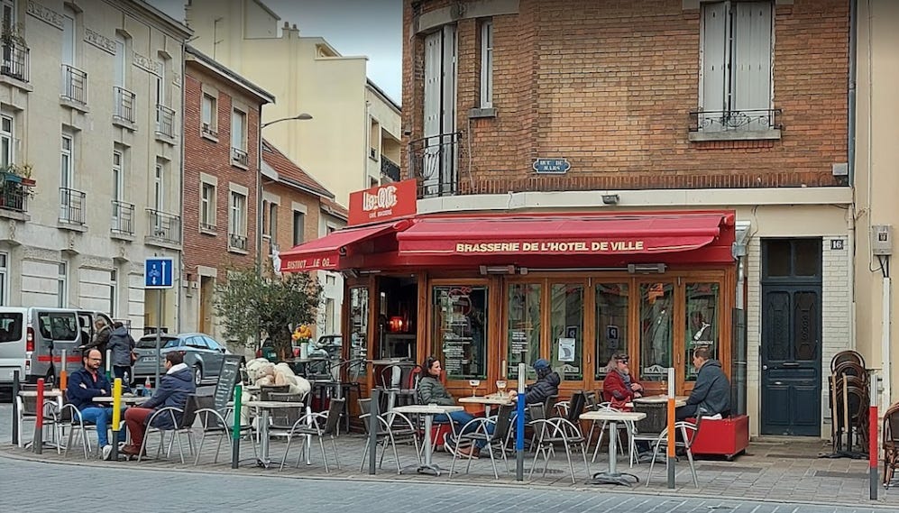 Le QG Cafe Reims France