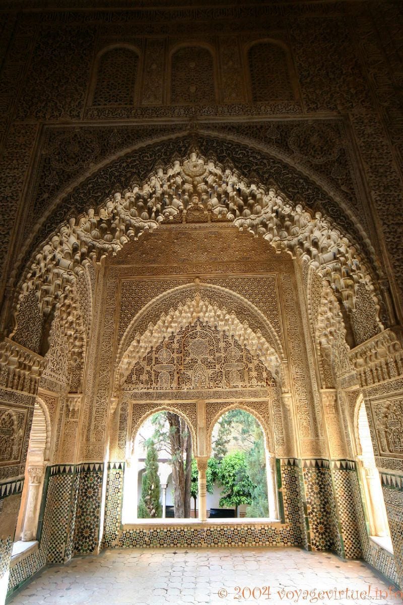 Sala de los Reyes, Alhambra Nasrides Granada , España, Andalucia Islamic Architecture, Beautiful Architecture, Beautiful Buildings, Art And Architecture, Beautiful Places, Granada Andalucia, Granada Spain, Cordoba Spain, Alhambra Spain