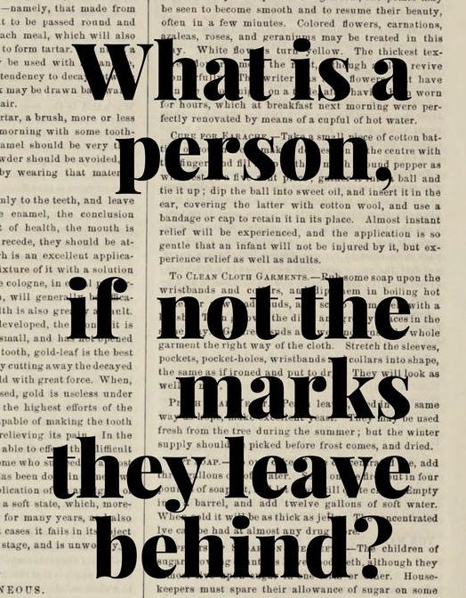 Contém: "what is a person, if not the marks they leave behind" a quote by V.E. Schwab from The Invisible Life of Addie Larue on a vintage book print.