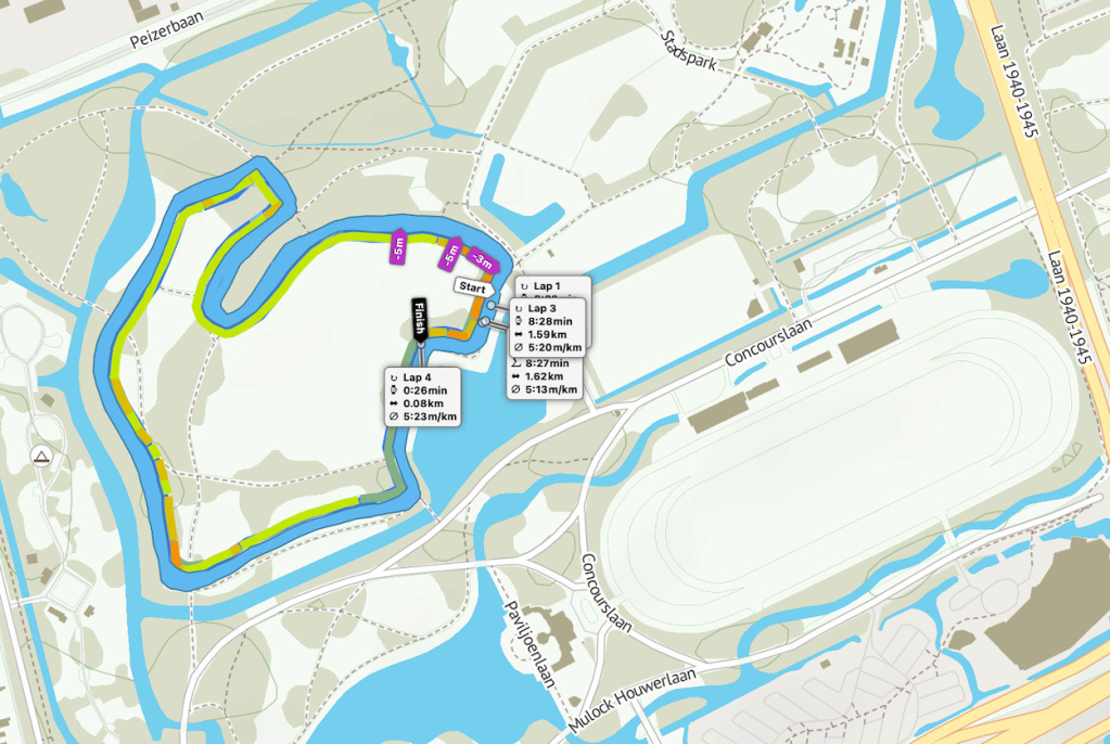 Route map of Stadspark parkrun, looking like a crooked thumbs up on a mittened hand.