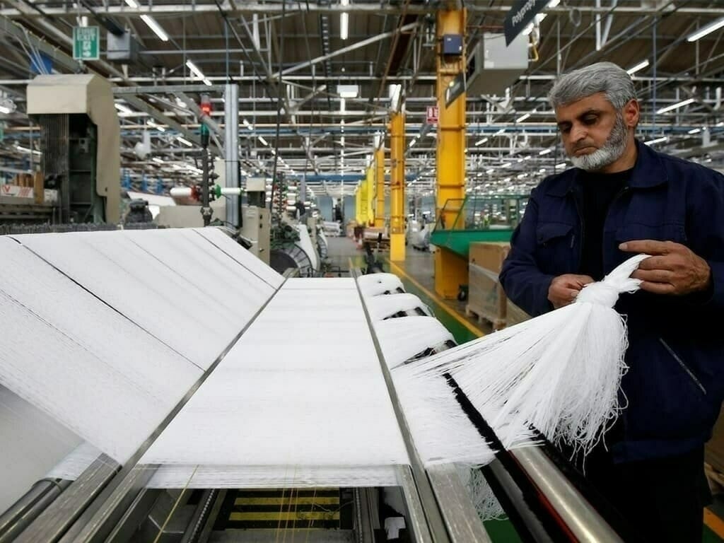 Reviving the textiles and apparel sector - Opinion - Business Recorder