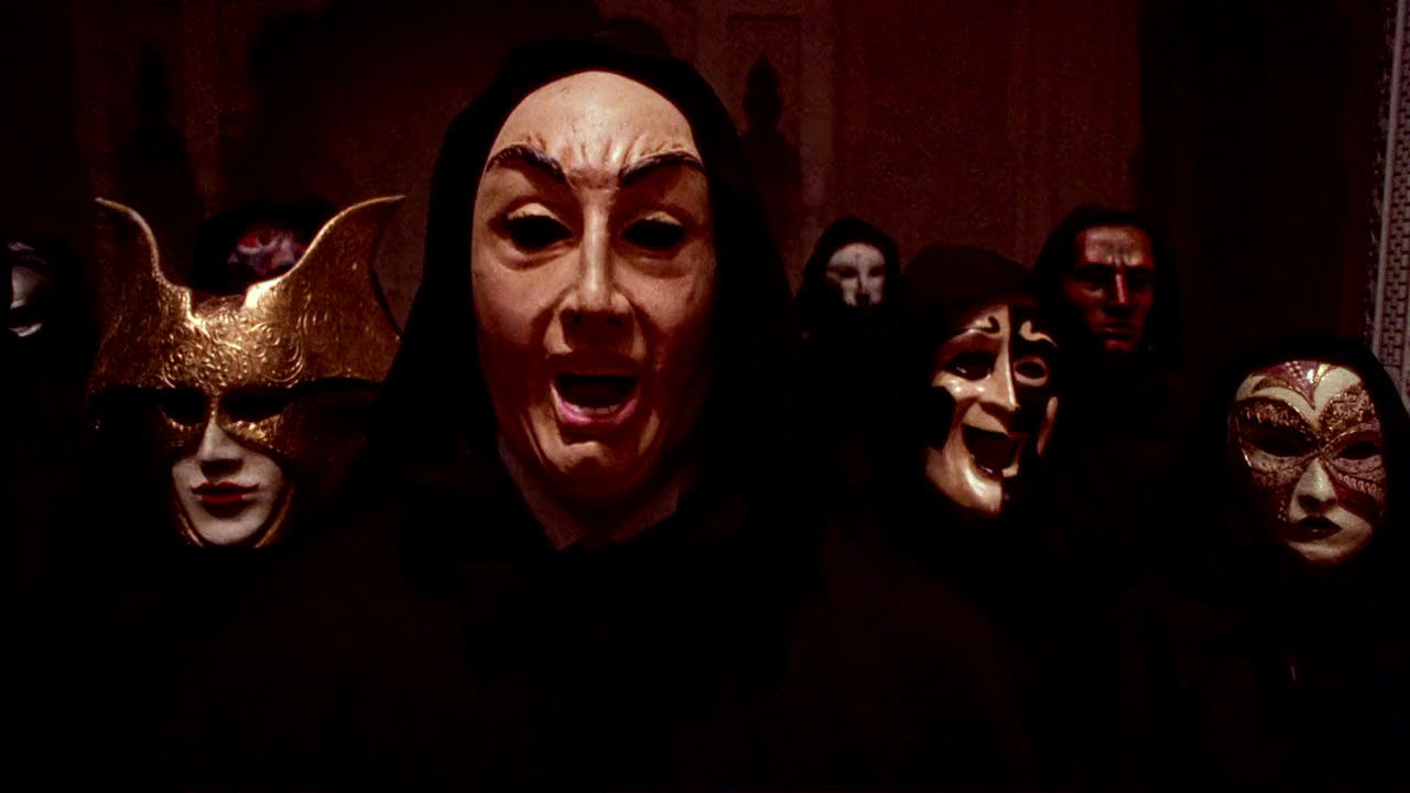 Masks used in Eyes Wide Shut are of traditional Venetian design (1999)