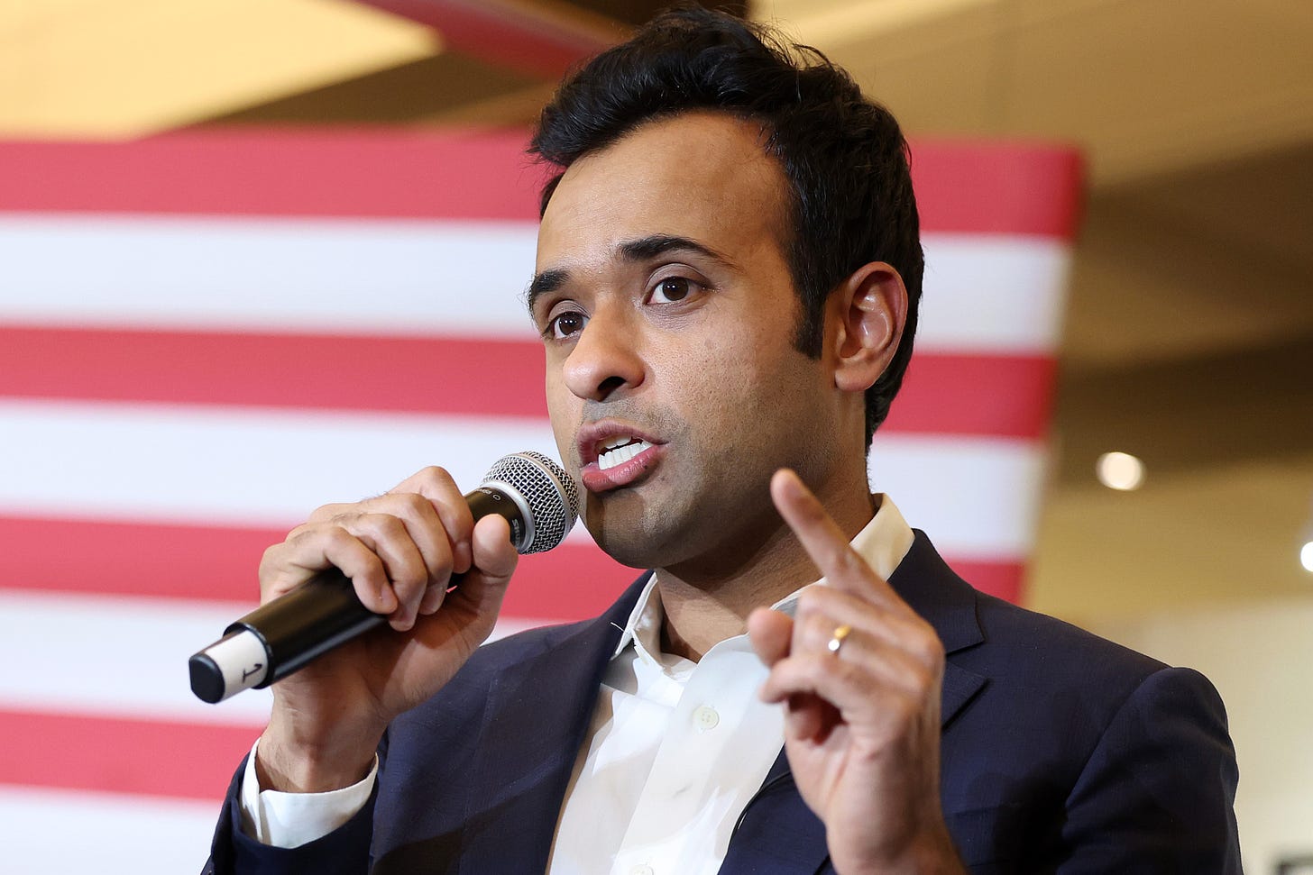 Vivek Ramaswamy to Host Roundtable Series on Fox Nation