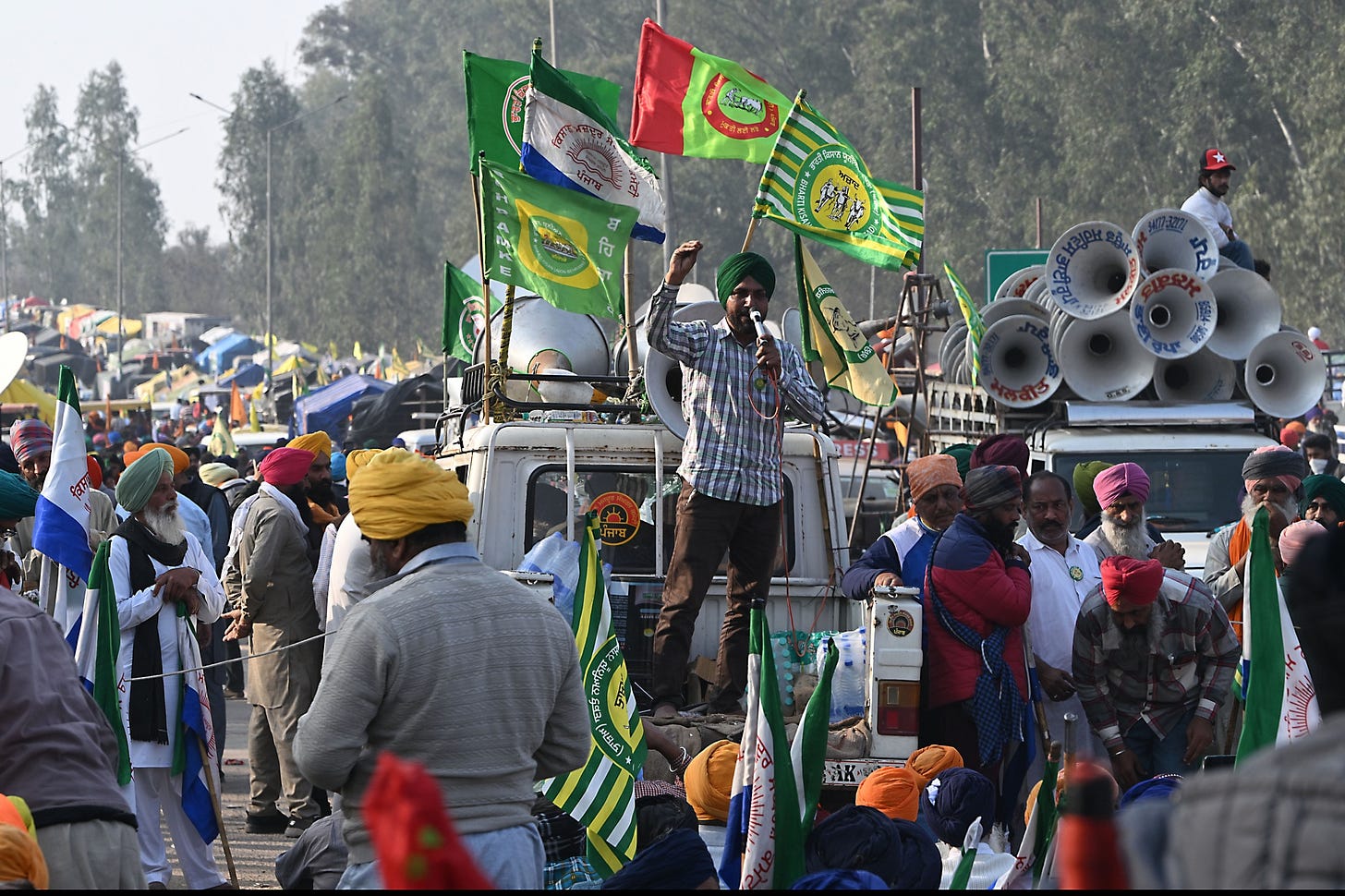 Indian Farmers Gear Up for Talks After Almost Week of Protests - Bloomberg