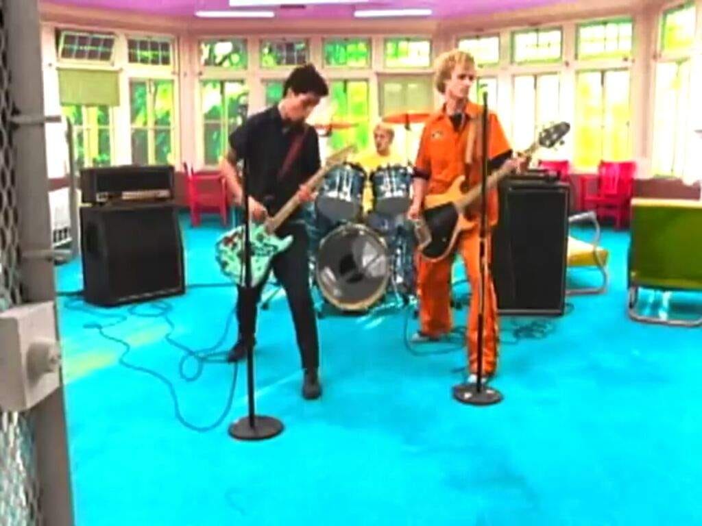 Basket Case Music Video | Wiki | Idiot Nation: Green Day Amino
