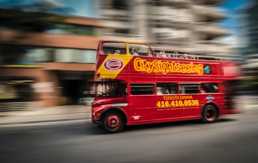 city tour bus in toronto