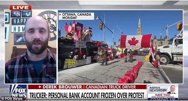 Canadian MP says single mom has had her bank account frozen for donating  $50 to Freedom Convoy | Daily Mail Online