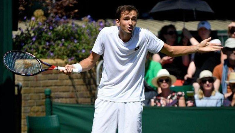 Daniil Medvedev toin coss at wimbledon