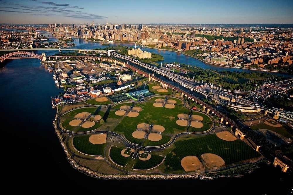 r/baseball - This Is How You Baseball in NYC: Randall's Island and Central Park Baseball Fields