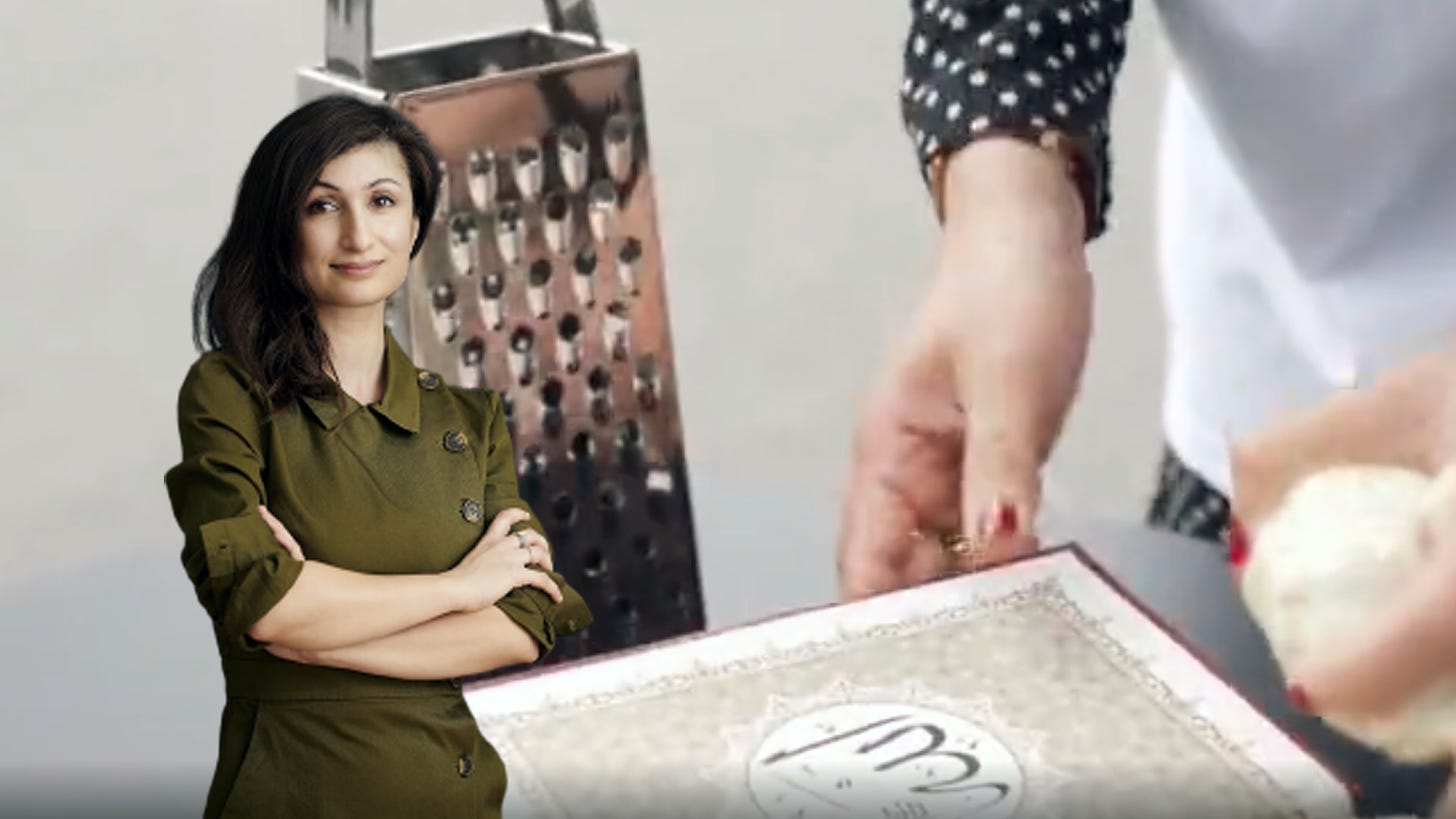 Iranilainen feministinainen raastaa videolla pelottomasti Koraanin Tanskassa.