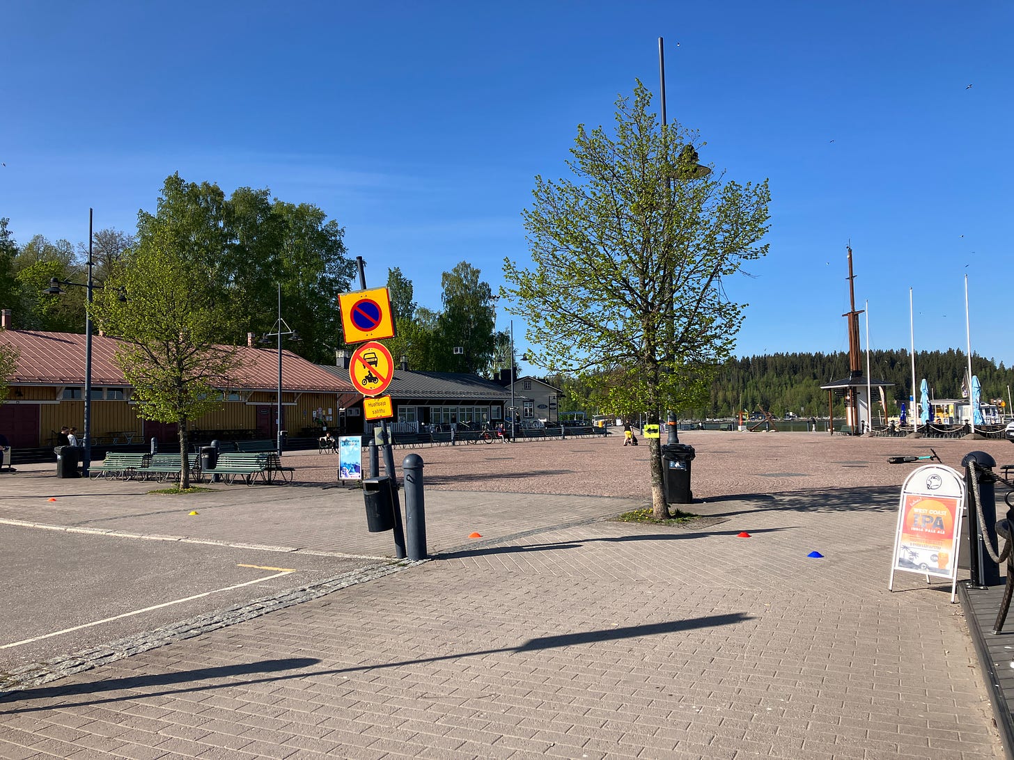 Signs next to the car park