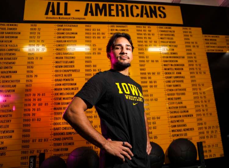 Real Deal: Real Woods joined Iowa wrestling program with sights set on NCAA  title | The Gazette