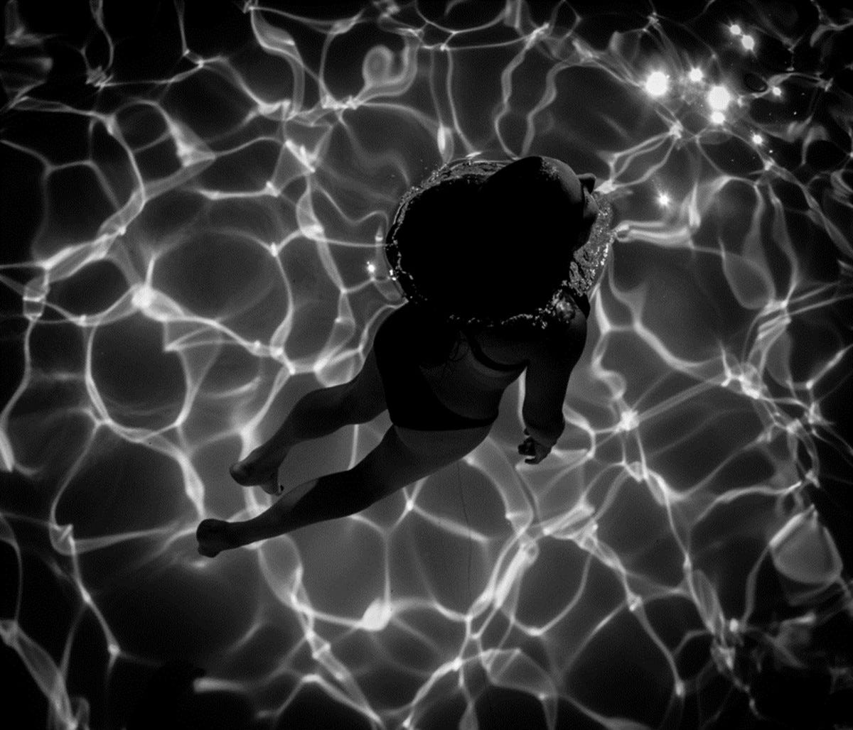 Free Images : water, ocean, black and white, woman, summer, pool, swim,  pattern, line, circle, spider web, sunny, lights, design, symmetry, beauty,  monochrome photography, computer wallpaper, fractal art 1920x1645 - -  690214 -