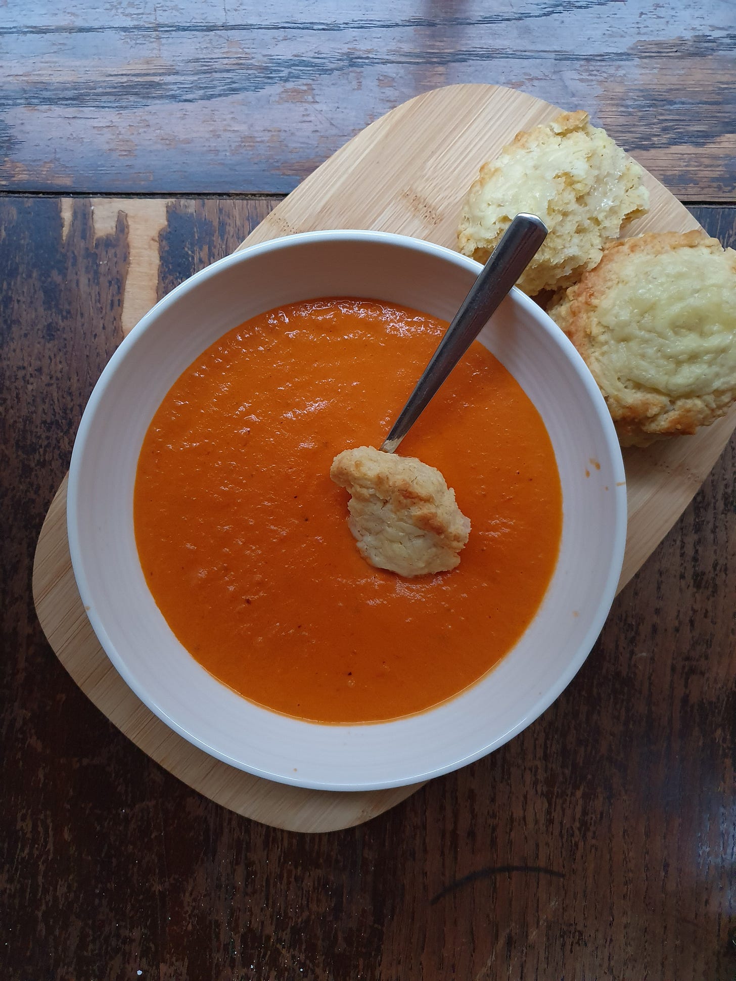 Photo of a bowl of pureed vegetable soup