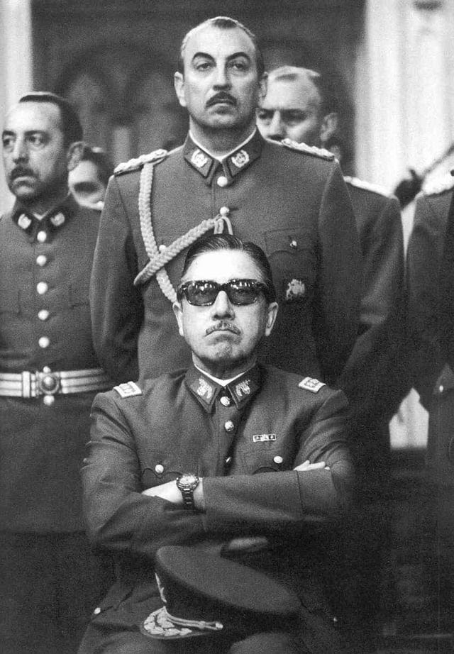 Chile: September 11, 1973) General Augusto Pinochet poses for a photo after  the overthrow of the democratically elected Salvador Allende. Pinochet took  the country with the help of the CIA.[852x1228] : r/HistoryPorn