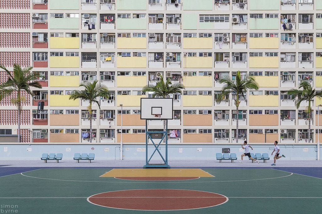 Blokowisko w Hong Kongu (fot. Simon Byrne)