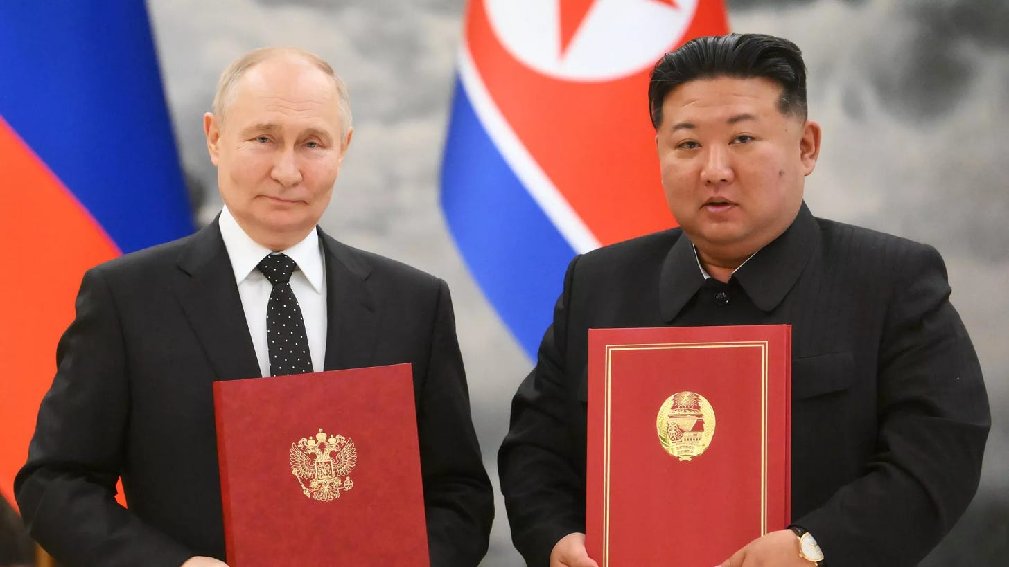 Russian President Vladimir Putin and North Korean leader Kim Jong Un sign a Comprehensive Strategic Partnership Agreement. June 19, 2024. - Sputnik International, 1920, 20.06.2024