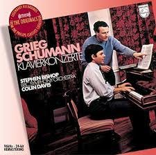Play Grieg & Schumann: Piano Concertos ...