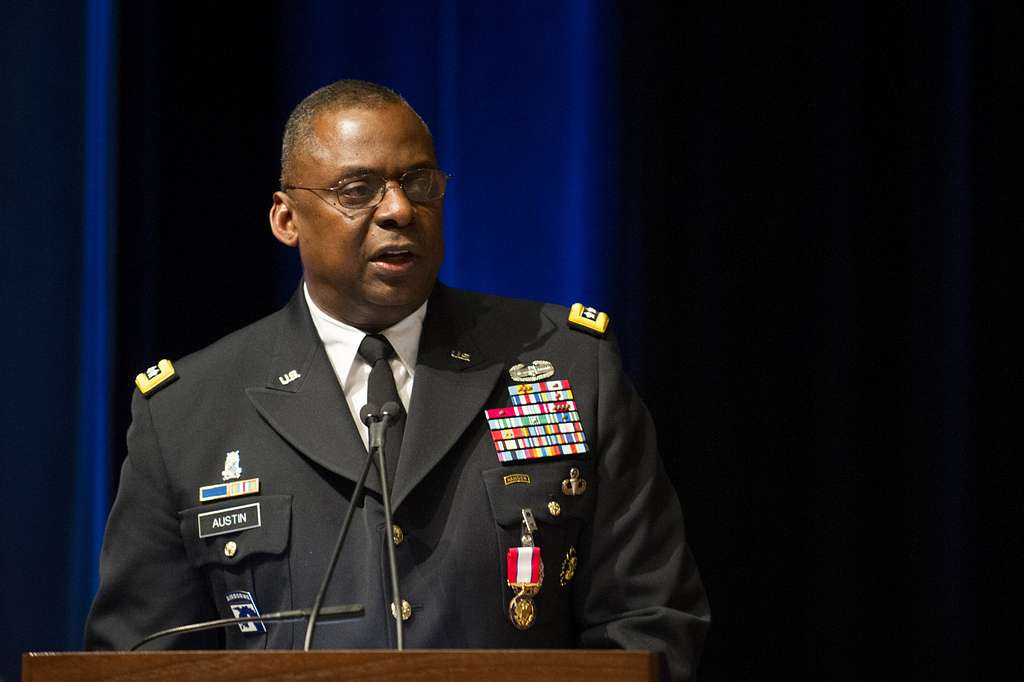 U.S. Army Gen. Lloyd Austin, the 33rd vice chief of - PICRYL - Public  Domain Media Search Engine Public Domain Search