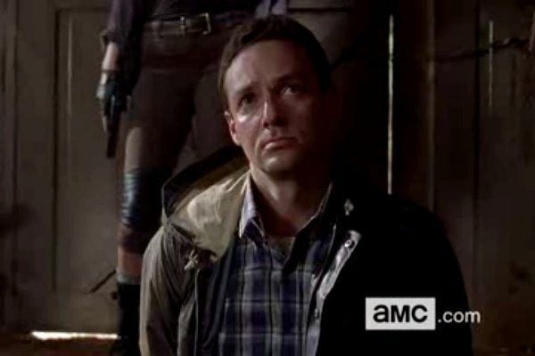 aaron arrives pretty on the walking dead season 5 2015