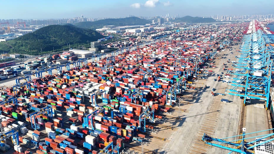 QINGDAO, CHINA - AUGUST 23 2023: A view of the automated container port in Qingdao in east China's Shandong province. (Photo credit should read ZHANG JINGANG / Feature China/Future Publishing via Getty Images)