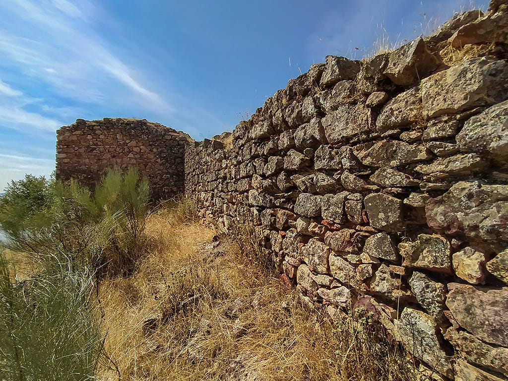 Fortaleza de Lares- Arte en Ruinas (