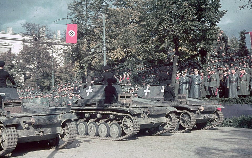 Hitler in Warsaw 1939: History and Photos of the visit