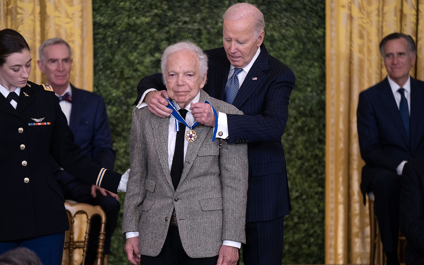 Ralph Lauren Receives Presidential Medal of Freedom for Fashion and  Philanthropy - Galerie