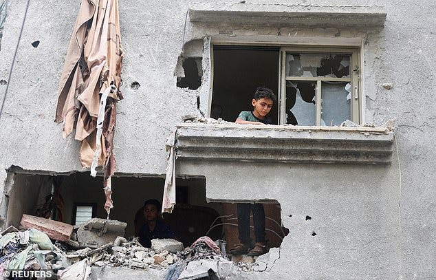 Israeli air strikes overnight kill 100 Palestinians across the Gaza ... Israeli air strikes overnight kill 100 Palestinians across the Gaza ...