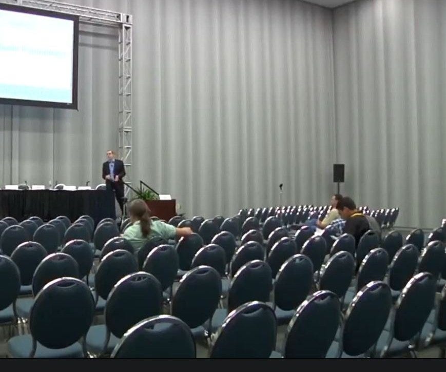 Documenting ₿itcoin 📄 on X: "Andreas Antonopoulos explaining bitcoin to an empty  room. The price of a bitcoin was $100. https://t.co/e4zJg0FJa8" / X