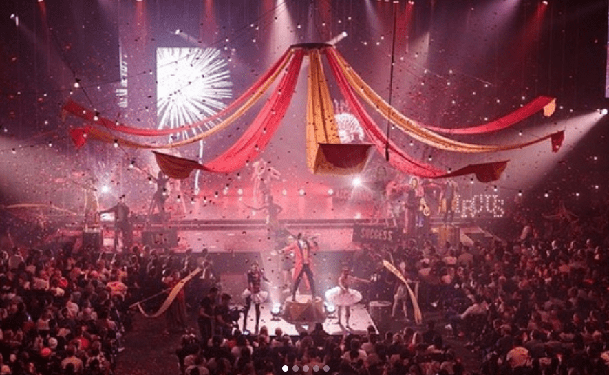 Hillsong Puts on Circus Performance, Not Satire