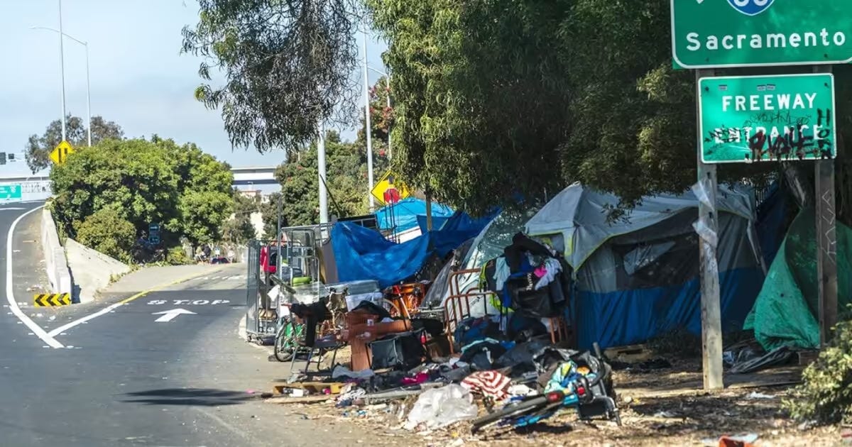 Sampah di sekitar San Francisco dan Sacramento