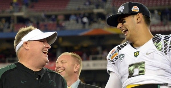 chip kelly with marcus mariota eagles 2015