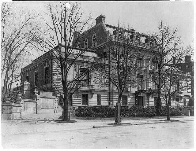 Townsend's remodeled Hillyer Mansion, circa 1915.