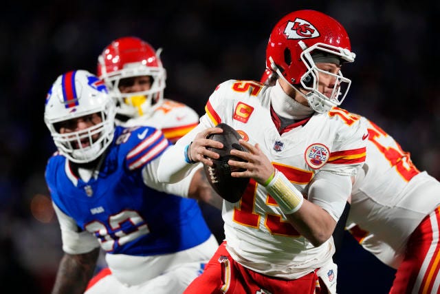 Wide right: Bills suffer another devastating playoff loss as Chiefs win and  advance