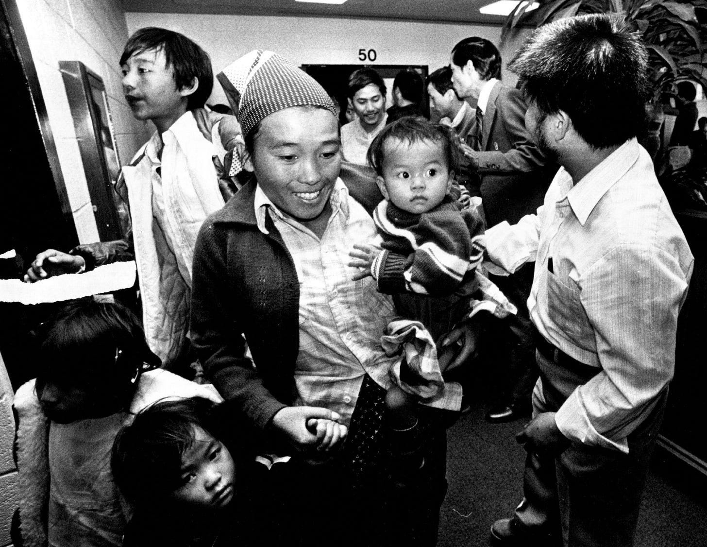 Hmong refugee family arrives in Minnesota, 1981 Hmong refugee family arrives in Minnesota, 1981