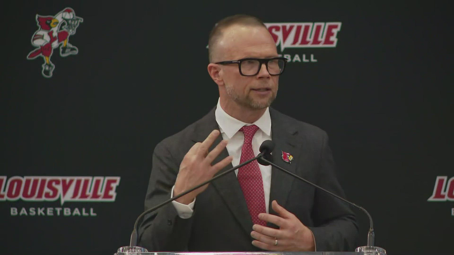 New Louisville men's basketball coach excites fans | whas11.com