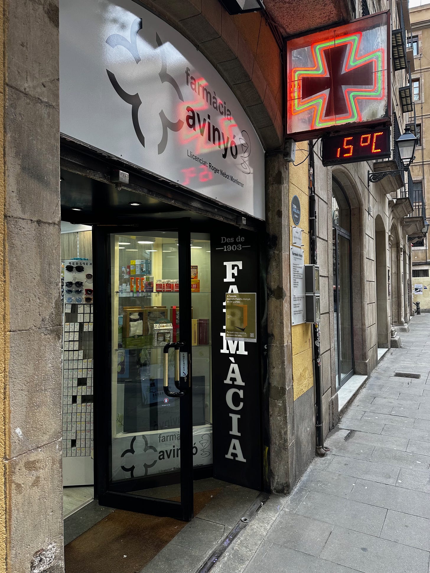 Farmàcia Avinyó (No. 32) – One of Barcelona’s oldest pharmacie