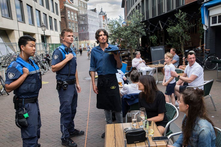 Deze foto van Arie Kievit wordt op Facebook verspreid bij een artikel met nepnieuws.