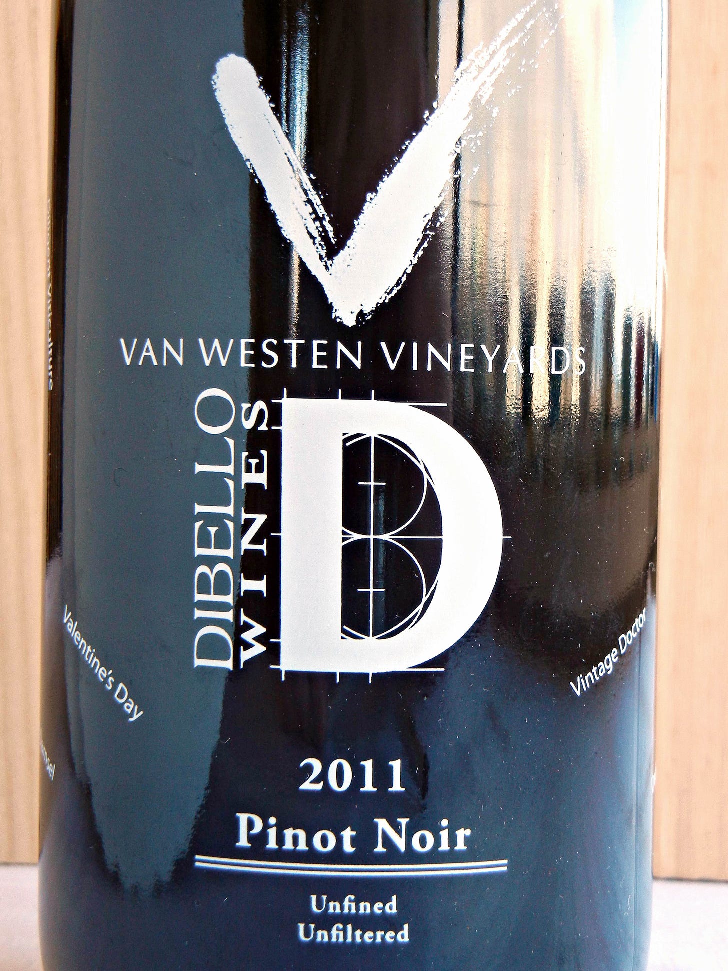 Van Westen VD Pinot Noir 2011 Label - BC Pinot Noir Tasting Review 11