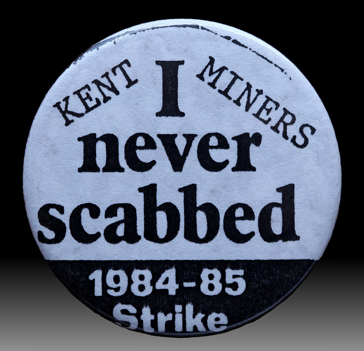 File:Badge, UK miners' strike (1984–85) J3.jpg - Wikimedia Commons