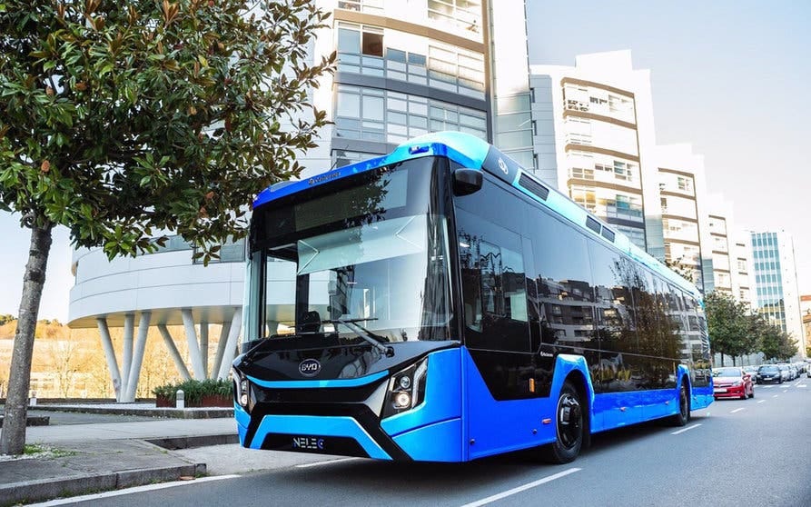 BYD se alía con una empresa española para producir autobuses eléctricos en  España