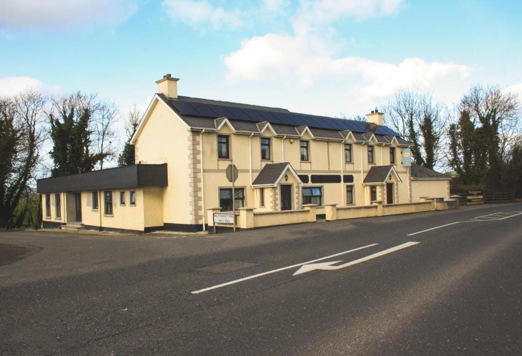 The Coach Inn, Strabane (updated prices 2024)