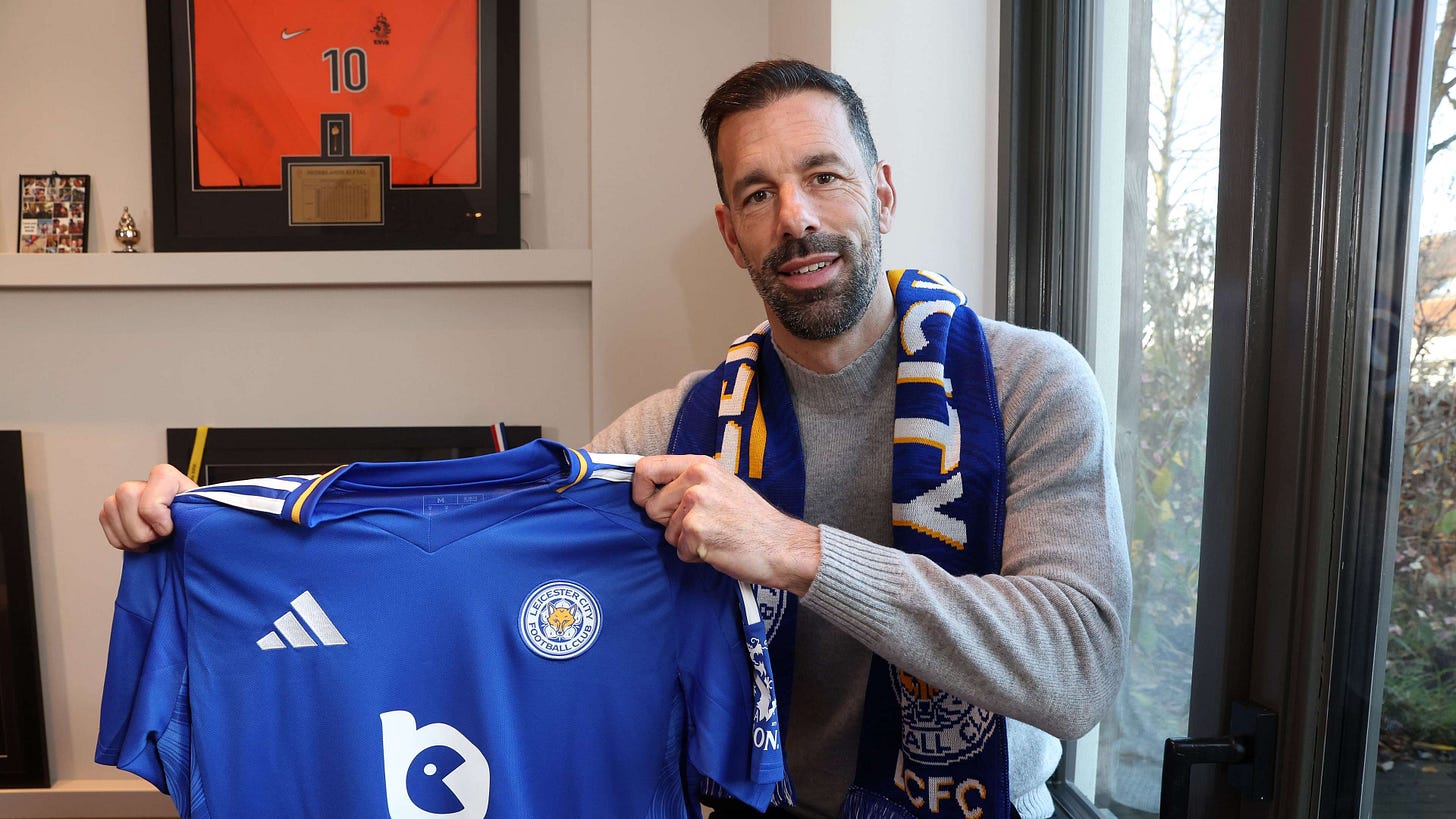 Ruud van Nistelrooy confirmed as new Leicester manager: Dutchman lands  first job weeks after successful spell as Man Utd interim coach | Goal.com