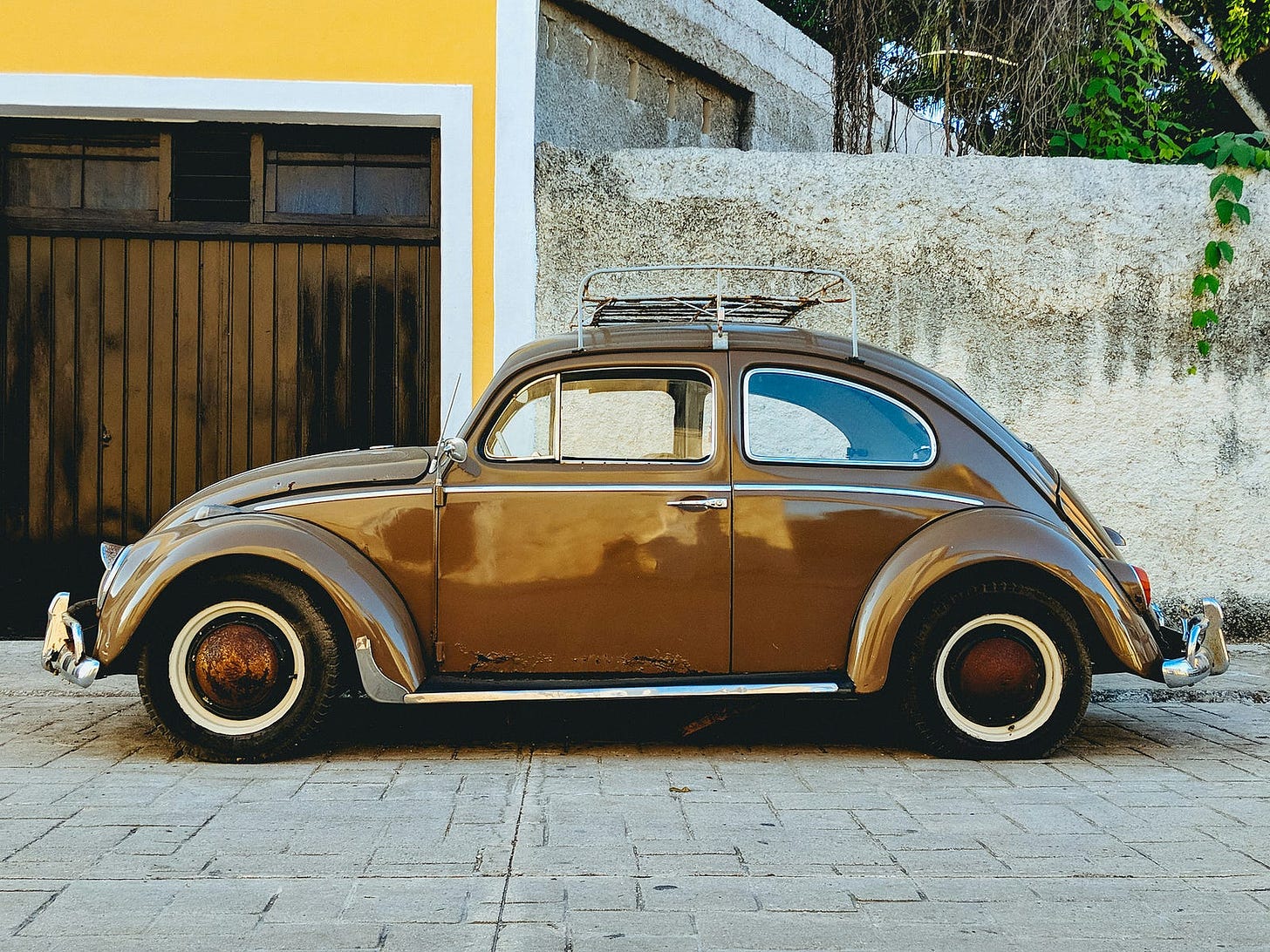 brown vw bug